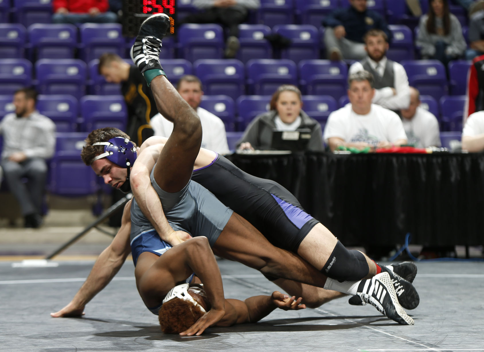 030417mp-UNI-Mac-wrestling-165-2
